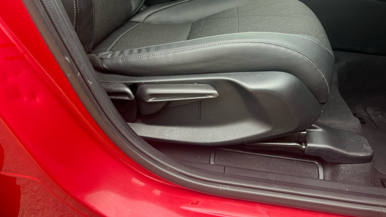 Honda HR-V 1.5 eHEV Advance 5dr CVT Hybrid Hatchback